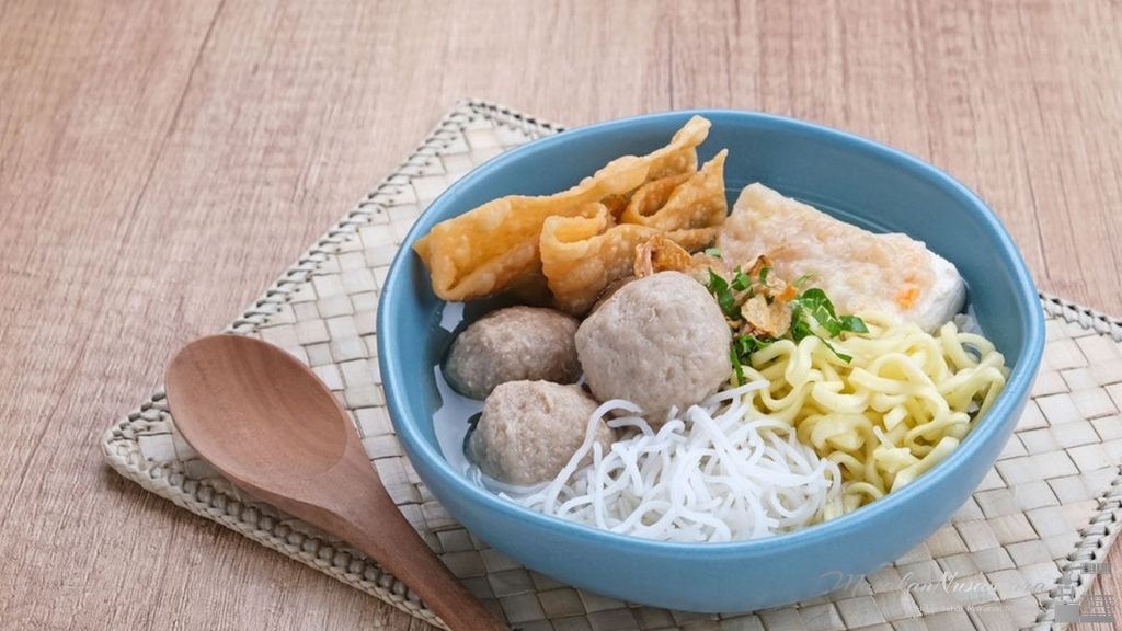 Menguak Rahasia Kenikmatan Sederhana Dari Seporsi Bakso Sebuah Perjalanan Rasa Yang Hangat