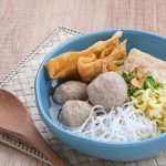 Menguak Rahasia Kenikmatan Sederhana Dari Seporsi Bakso Sebuah Perjalanan Rasa Yang Hangat