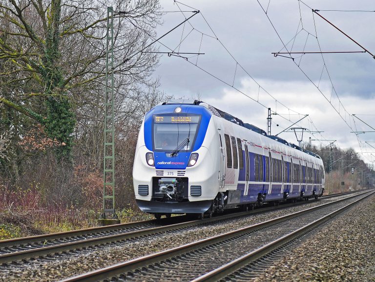 Tren Terbaru Pinjaman Yang Wajib Diketahui Panduan Lengkap Untuk Individu Dan Bisnis